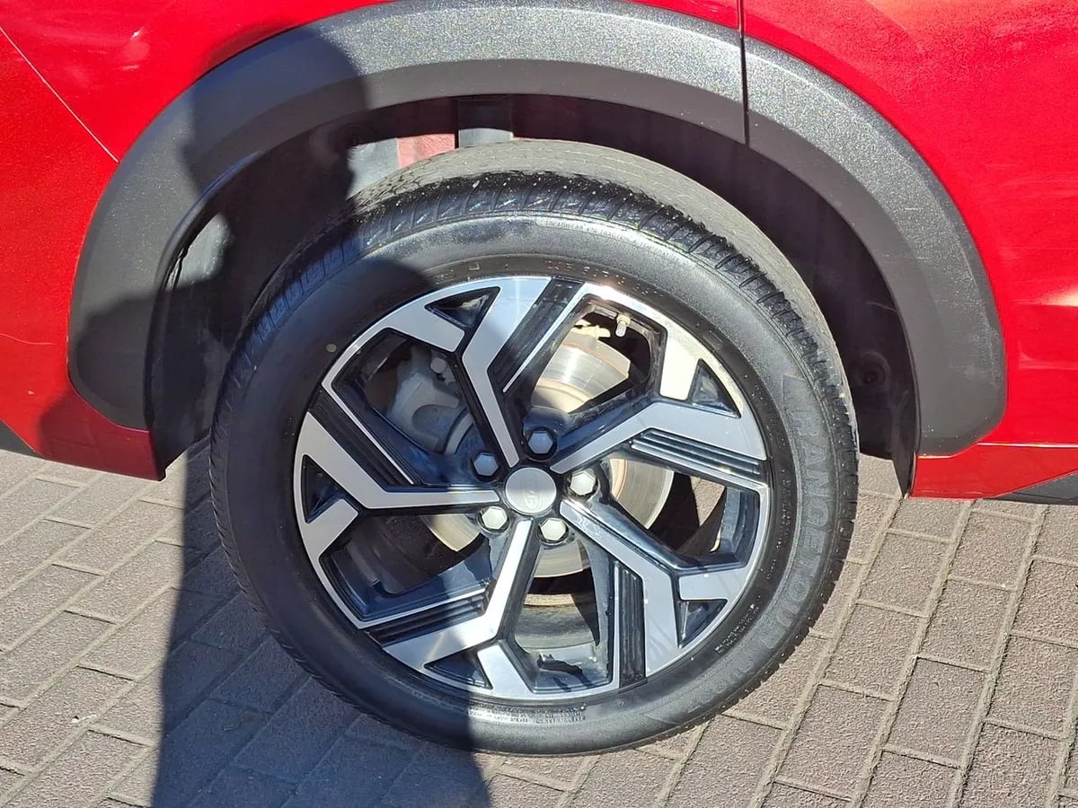JAC Js8 1.5 Luxury Se 4x2 6mt 5p año 2024