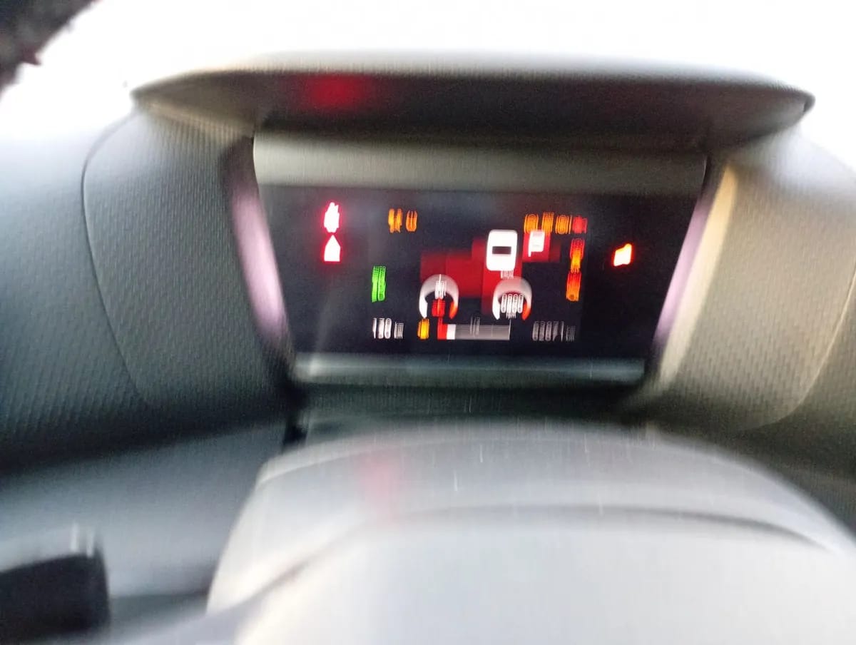Citroen C4 1.2 Shine Puretech 4x2 130 Ss Eat8 At 5p año 2022