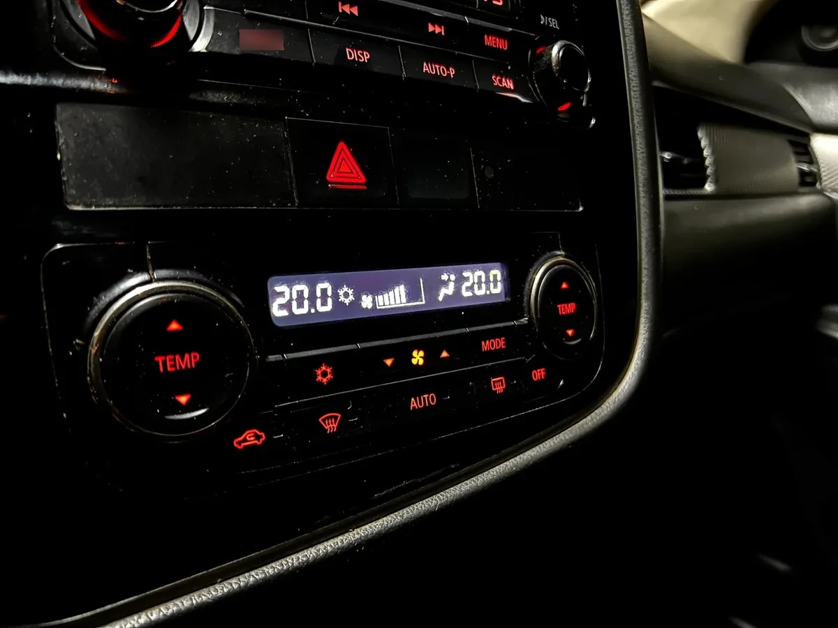 Mitsubishi Outlander 2.0 Phev At 4x4 Hibrido año 2019