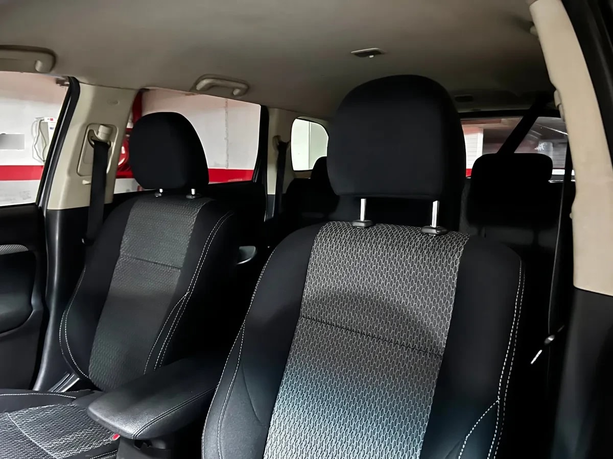 Mitsubishi Outlander 2.0 Phev At 4x4 Hibrido año 2019