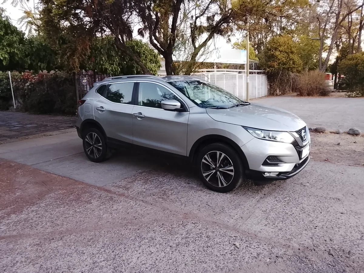 NISSAN QASHQAI 2.0 Advance Mt año 2019