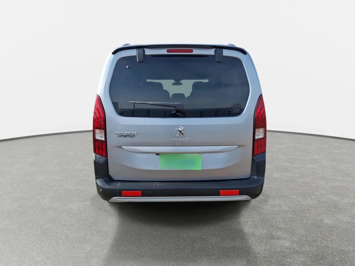 Peugeot Rifter 1.5 Allure Bluehdi Diesel 130hp Eat8 5p año 2023