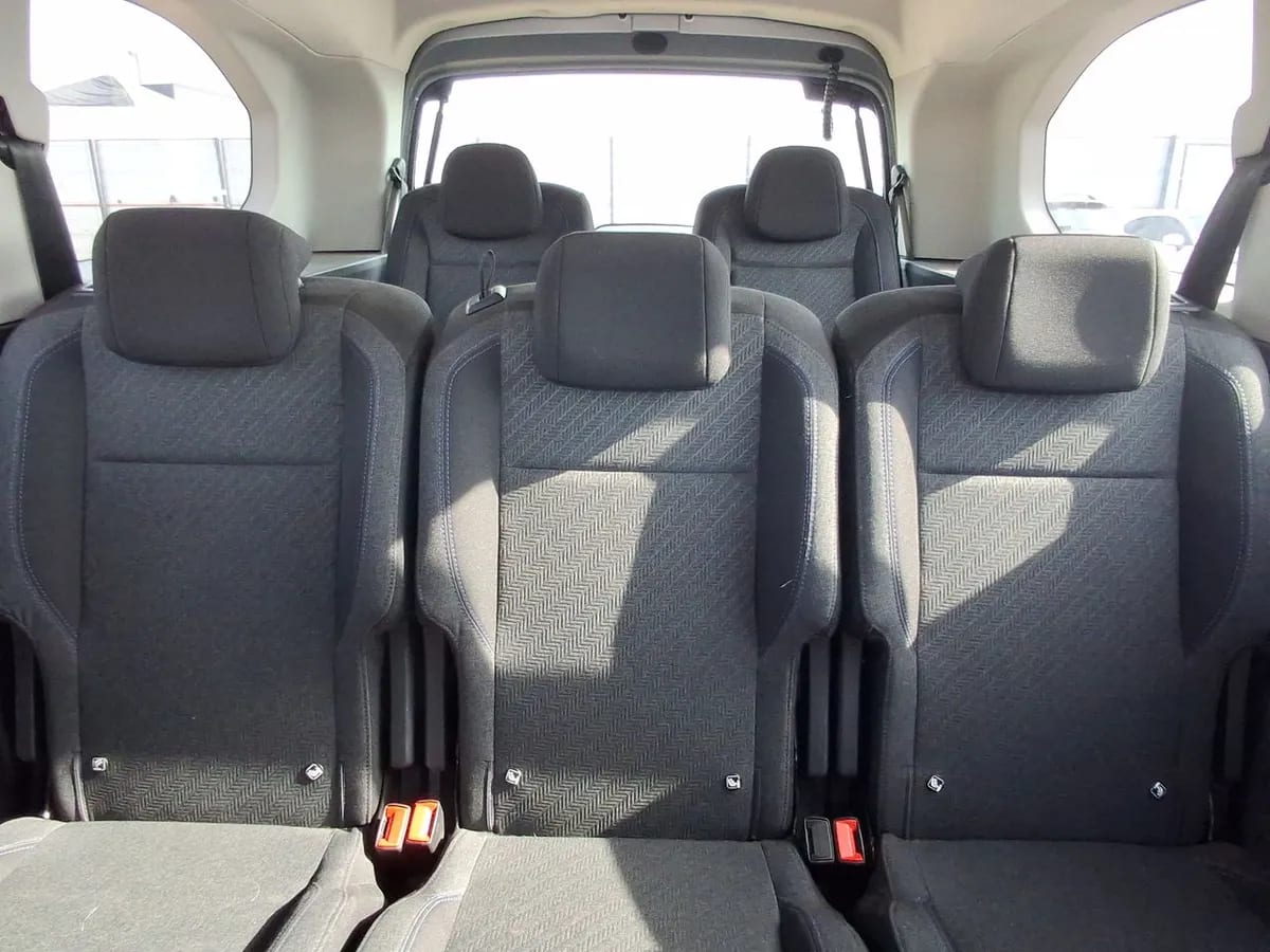 Peugeot Rifter 1.5 Allure Bluehdi Diesel 130hp Eat8 5p año 2023