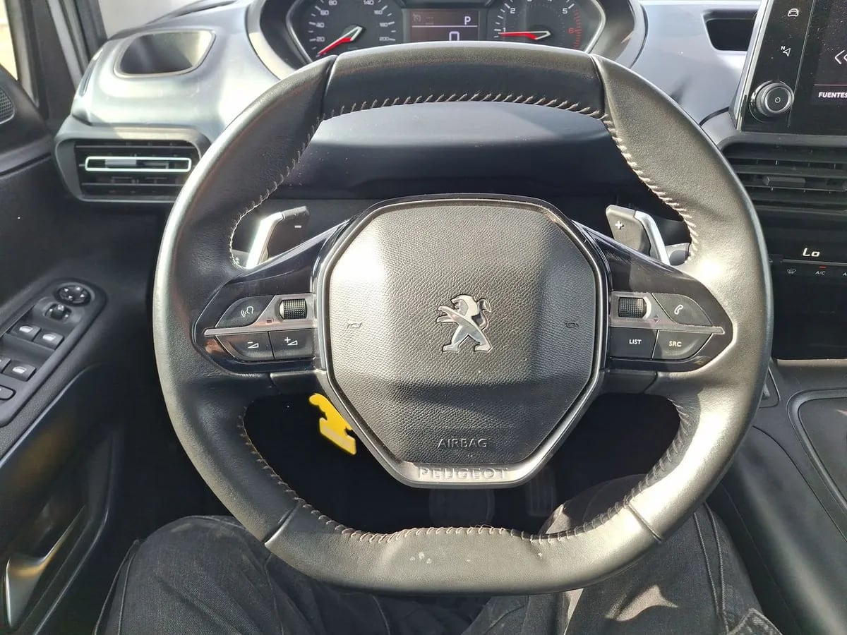 Peugeot Rifter 1.5 Allure Bluehdi Diesel 130hp Eat8 5p año 2023