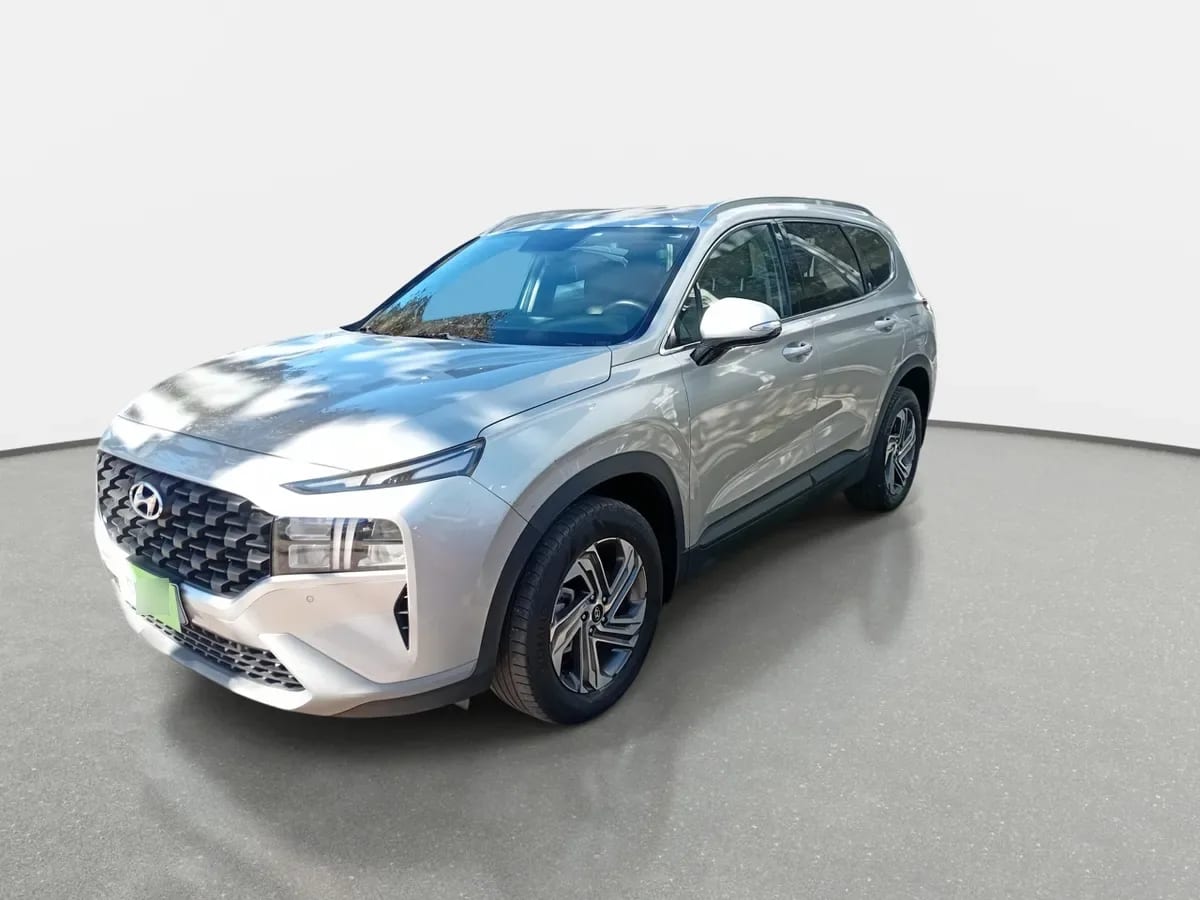 Hyundai Santa Fe 2.5 Value Fl 2wd At 5p año 2024