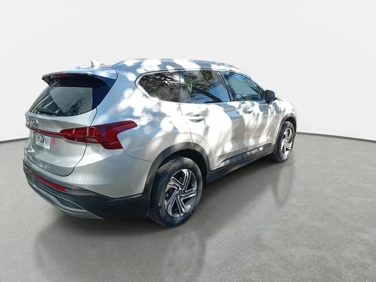 Hyundai Santa Fe 2.5 Value Fl 2wd At 5p año 2024