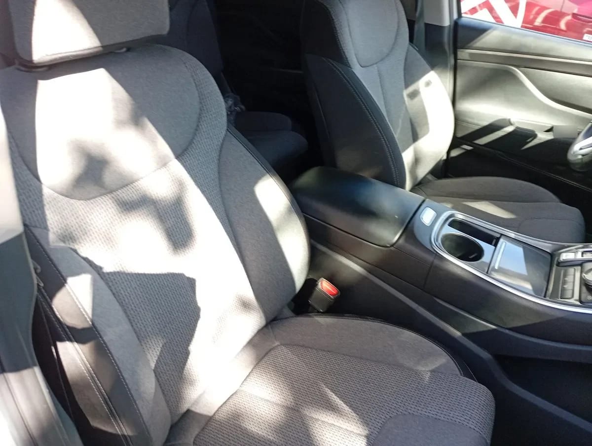 Hyundai Santa Fe 2.5 Value Fl 2wd At 5p año 2024