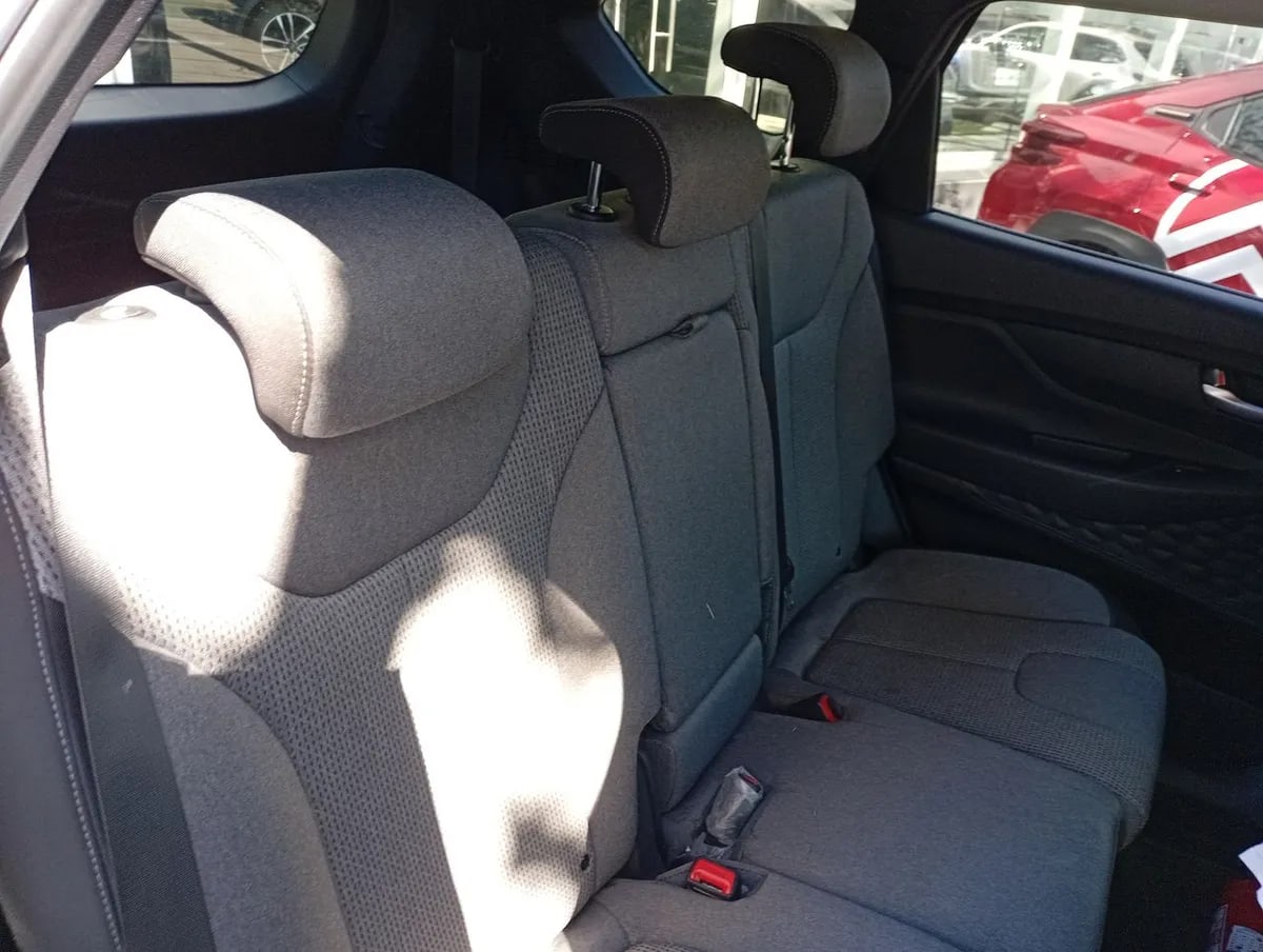 Hyundai Santa Fe 2.5 Value Fl 2wd At 5p año 2024