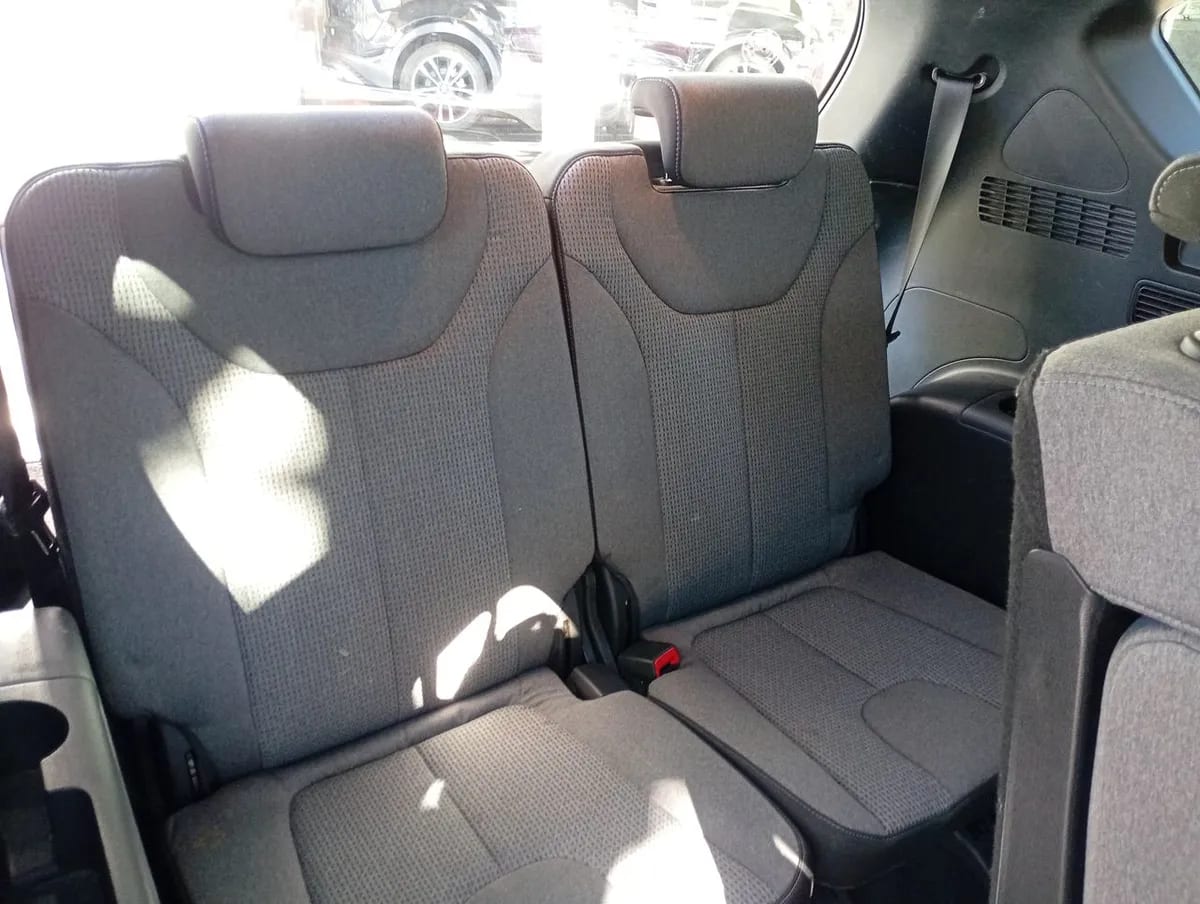 Hyundai Santa Fe 2.5 Value Fl 2wd At 5p año 2024