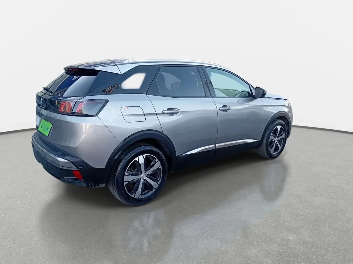 Peugeot 3008 1.5 Allure Pack Bluehdi 130 4x2 Eat8 5p año 2024