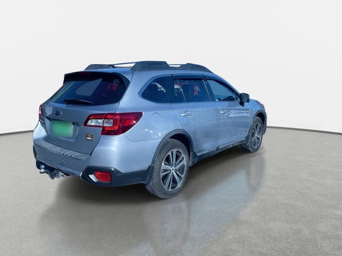 Subaru Outback 2.5i Limited Eyesight Awd Cvt At 5p año 2021