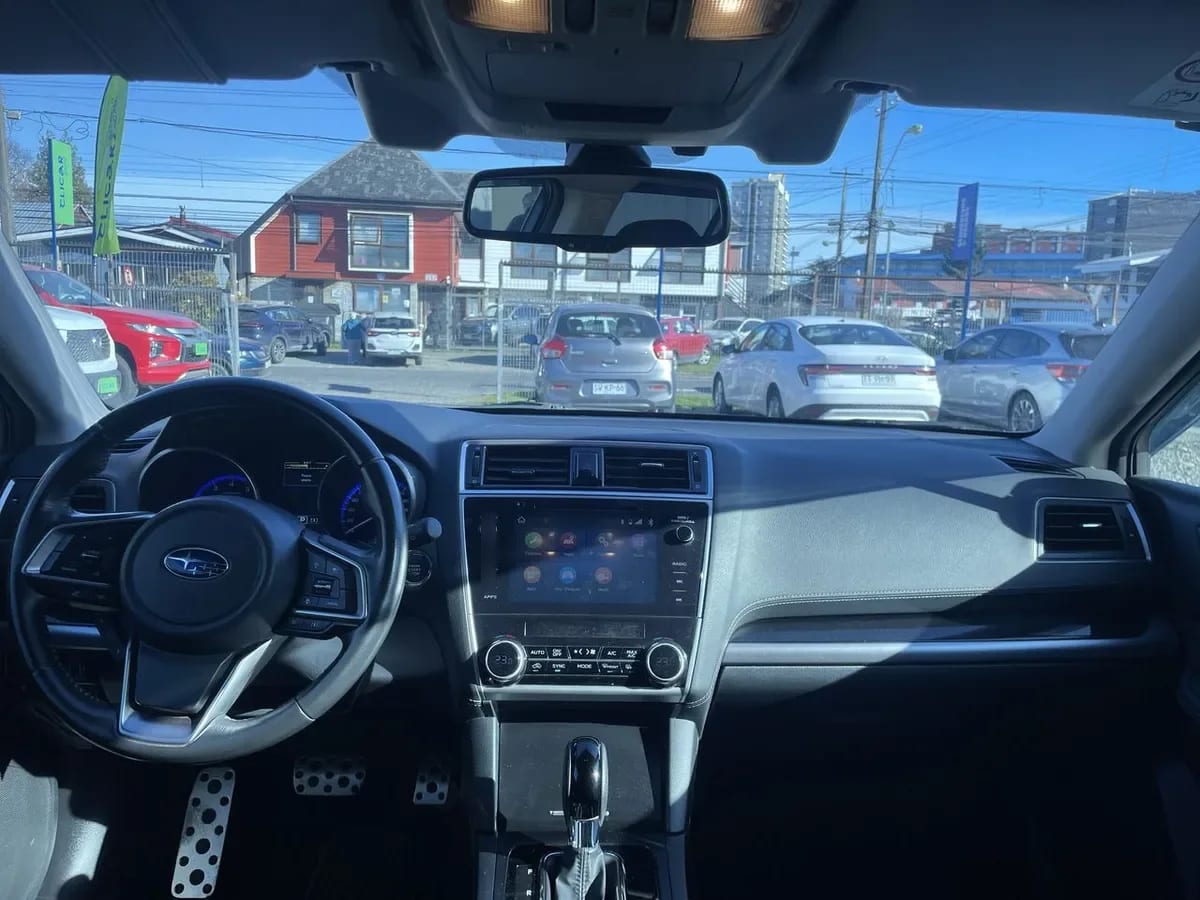 Subaru Outback 2.5i Limited Eyesight Awd Cvt At 5p año 2021