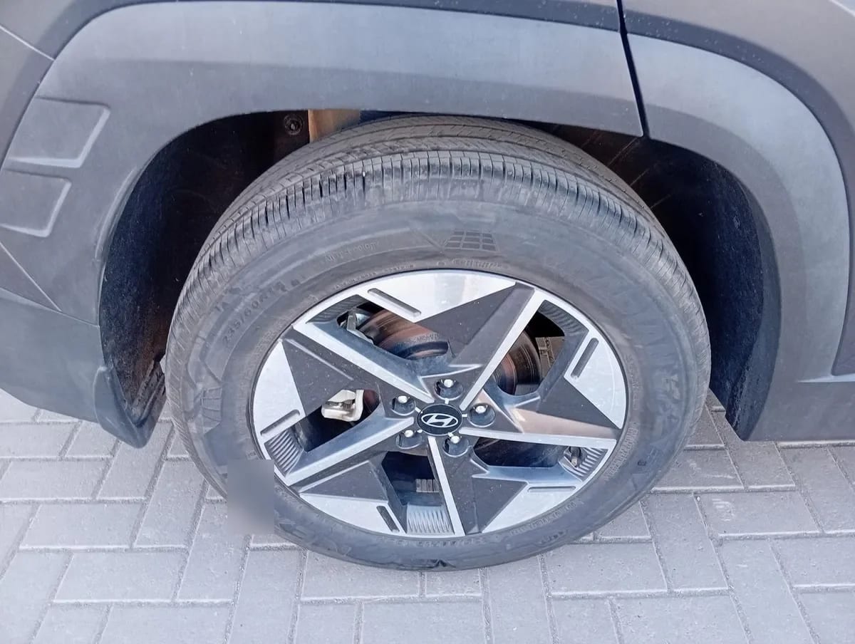 Hyundai Tucson 2.0 Nx4 Plus Fl Diesel 2wd At 5p año 2025
