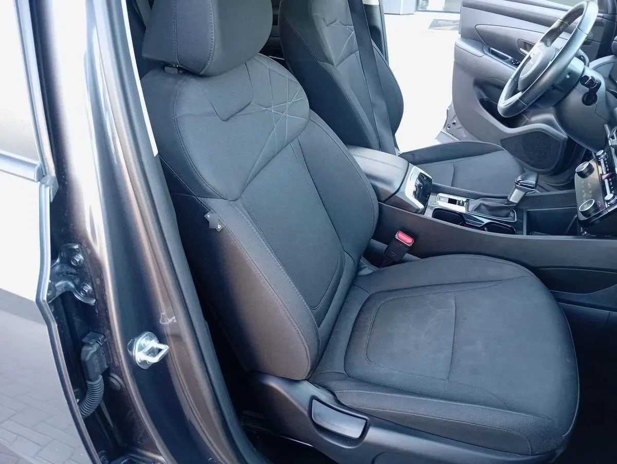 Hyundai Tucson 2.0 Nx4 Plus Fl Diesel 2wd At 5p año 2025