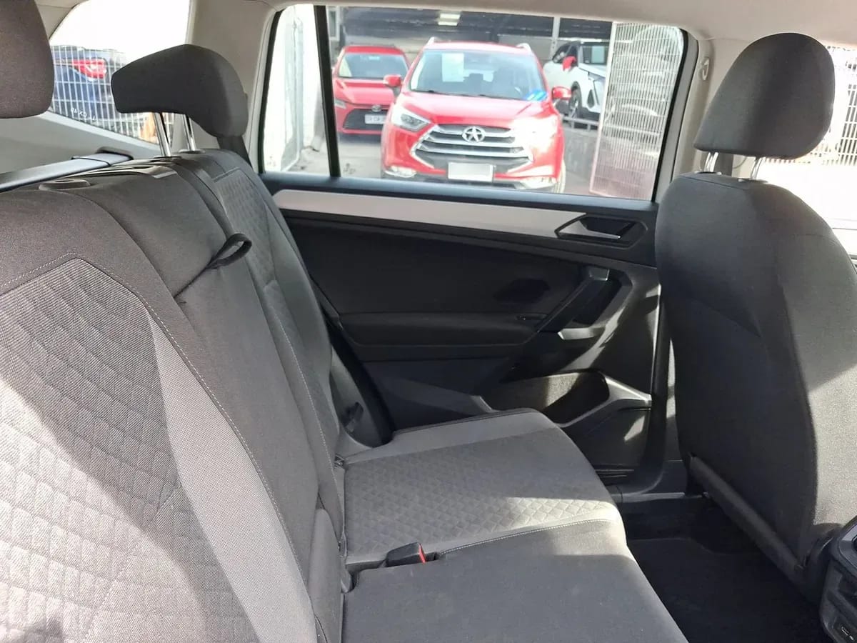 Volkswagen Tiguan 1.4 Tsi Trendline 4x2 150 Hp At 5p año 2020