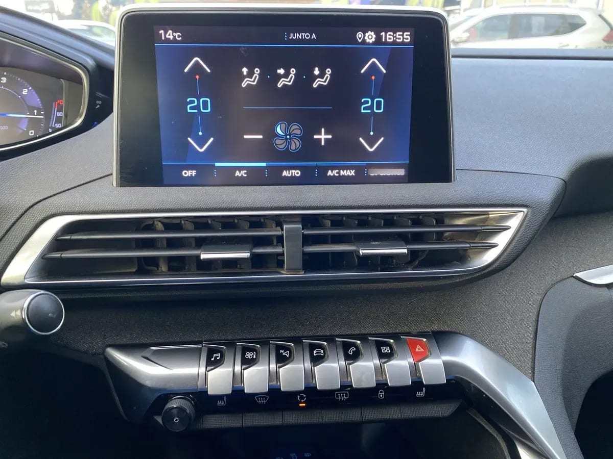 Peugeot 5008 1.5 Allure Bluehdi 4x2 130 Eat8 5p año 2020