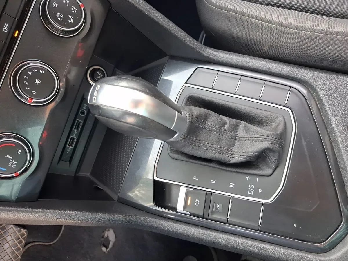 Volkswagen Tiguan 1.4 Tsi Trendline 4x2 150 Hp At 5p año 2020