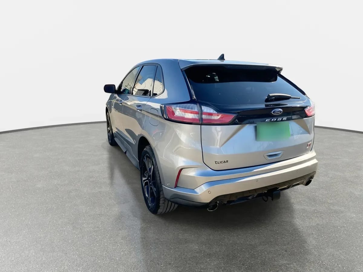 Ford Edge 2.7 St Ecoboost Awd V6 At 5p año 2022