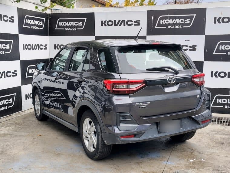 Toyota Raize 1.2 E Cvt At año 2022