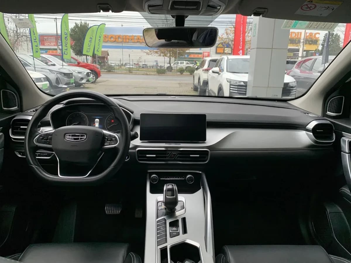 Geely Coolray 1.5 Exclusive At 5p año 2022