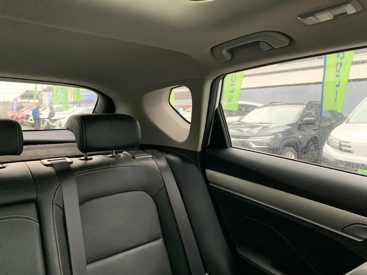 Geely Coolray 1.5 Exclusive At 5p año 2022
