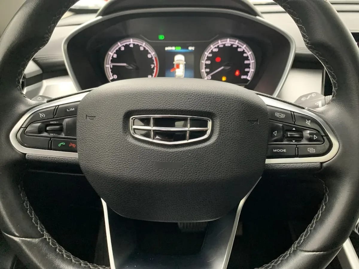 Geely Coolray 1.5 Exclusive At 5p año 2022