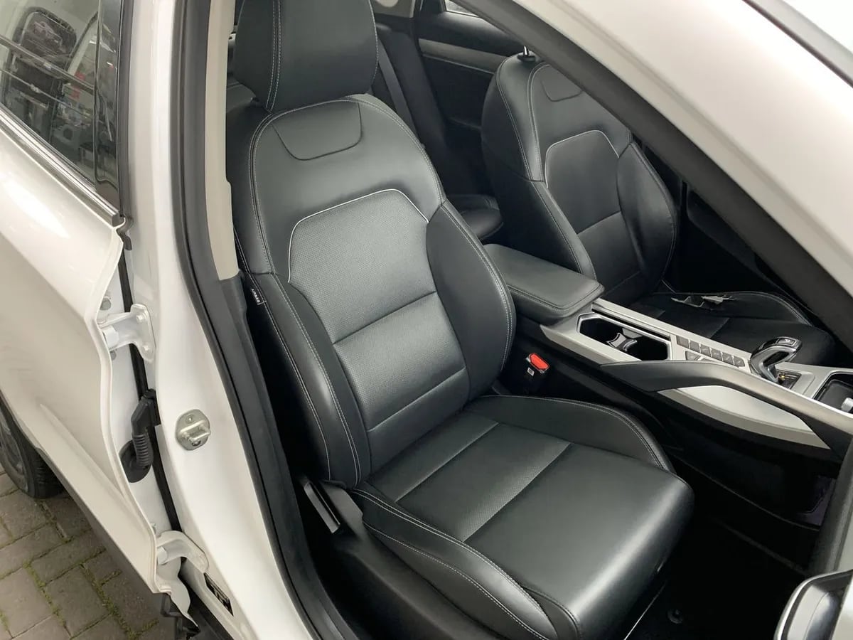 Geely Coolray 1.5 Exclusive At 5p año 2022