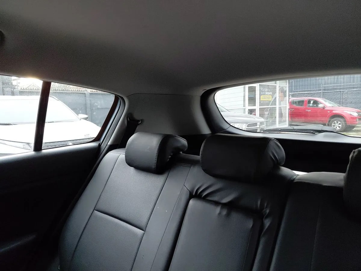 Kia Sportage 2.0 Lx 2wd Ac 6mt 5p año 2018
