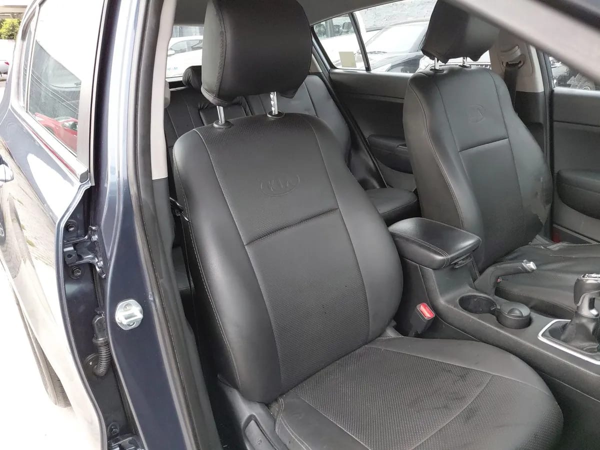 Kia Sportage 2.0 Lx 2wd Ac 6mt 5p año 2018