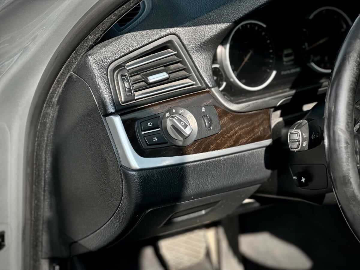 BMW 520i Executive año 2017