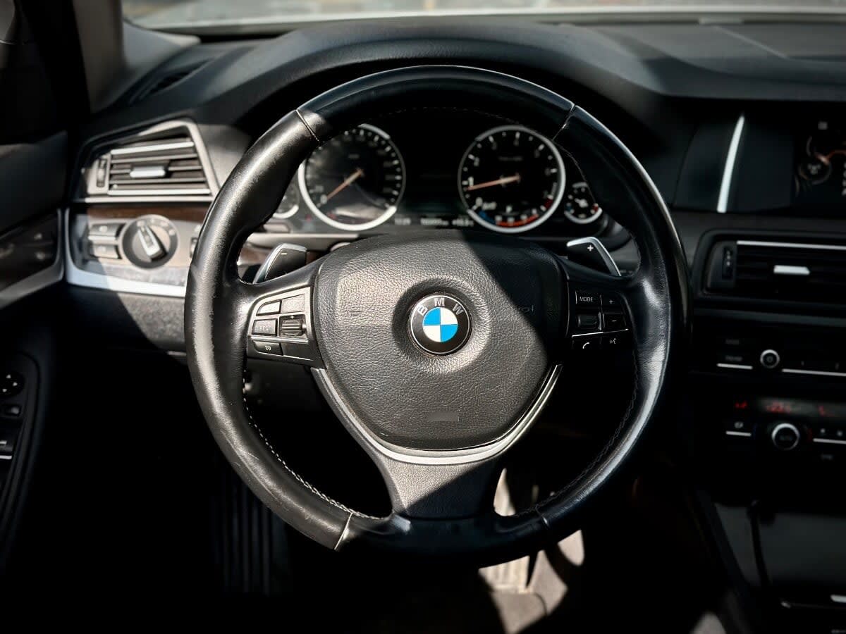 BMW 520i Executive año 2017