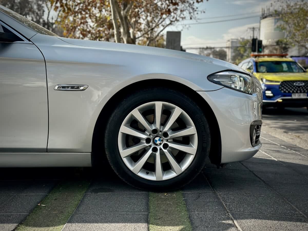 BMW 520i Executive año 2017