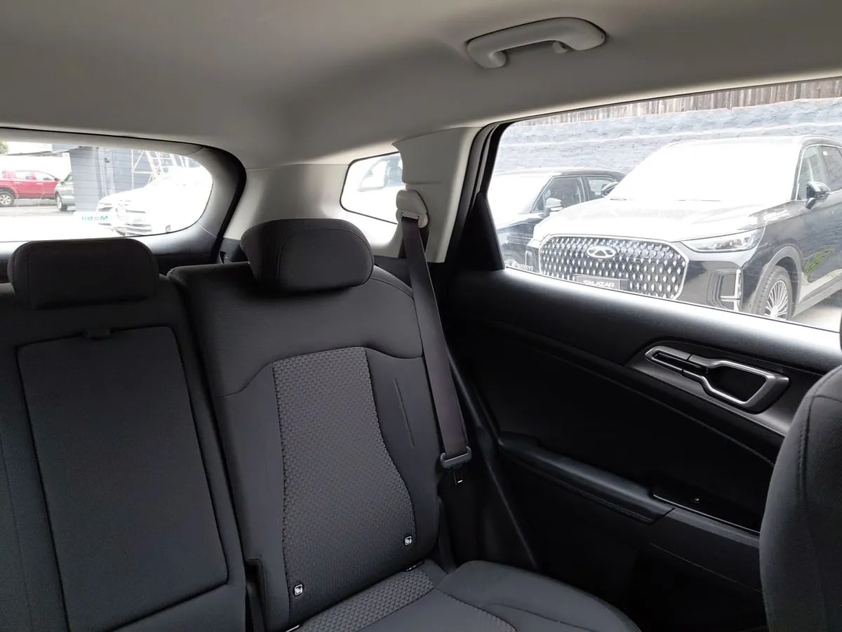 Kia Sportage 2.0 Ex Dies 2wd 8at 5p año 2025