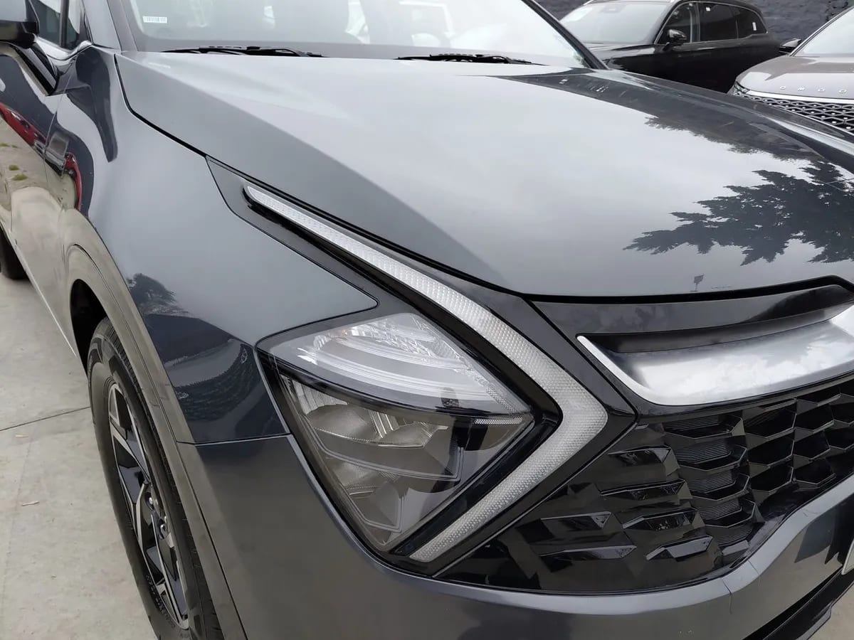 Kia Sportage 2.0 Ex Dies 2wd 8at 5p año 2025