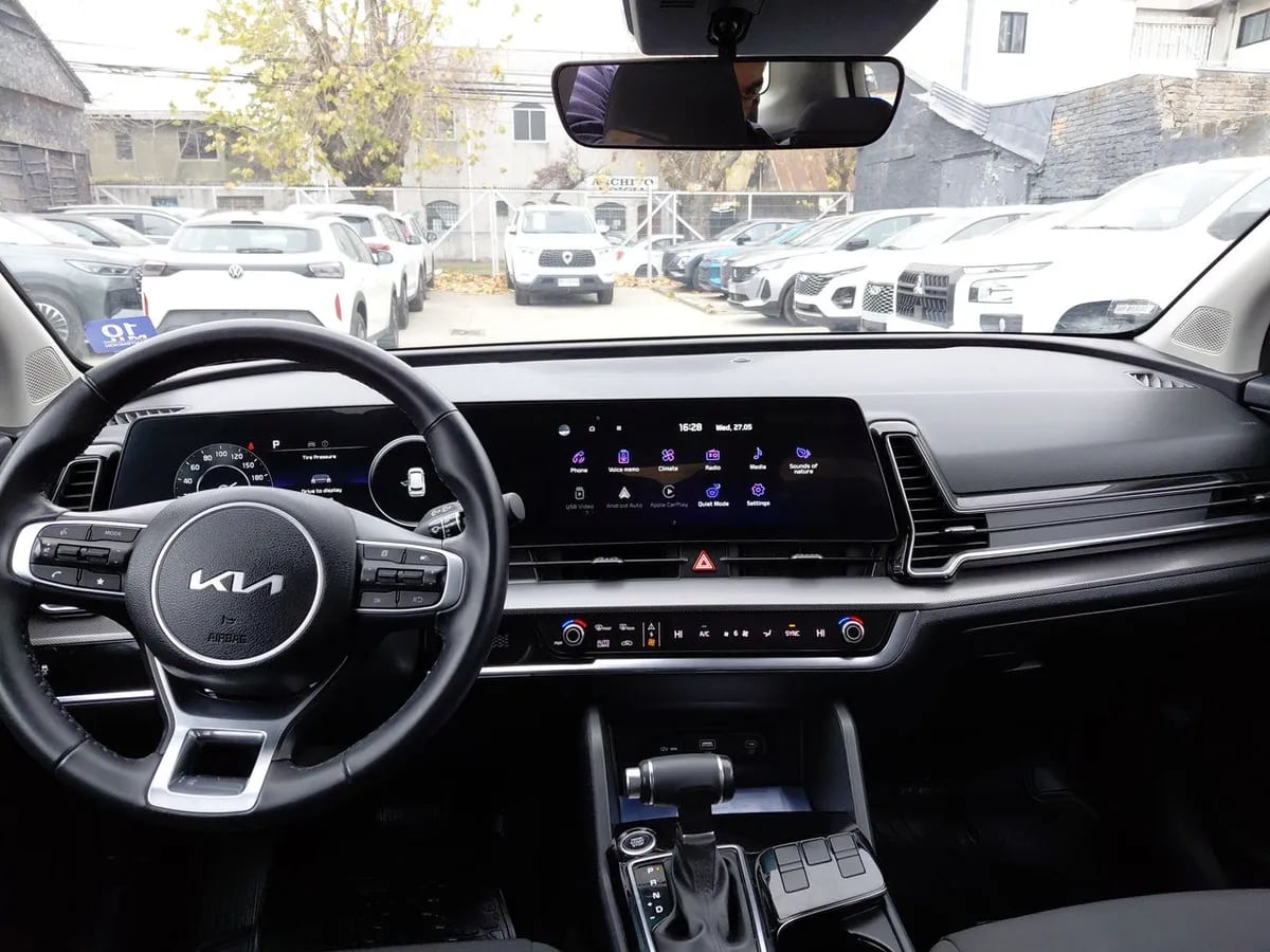 Kia Sportage 2.0 Ex Dies 2wd 8at 5p año 2025