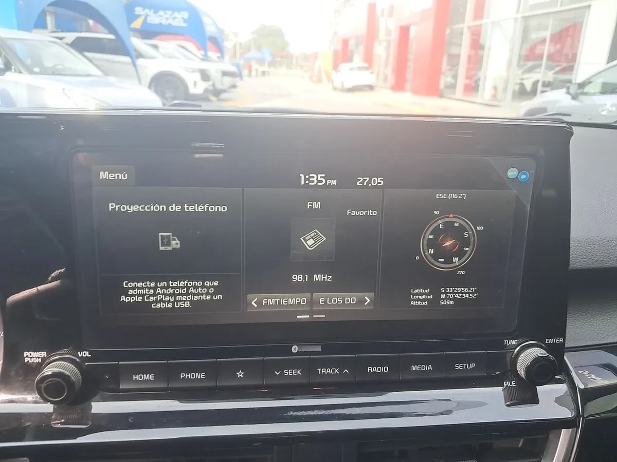 Kia Seltos 1.6 Ex 4x2 6mt 5p año 2021