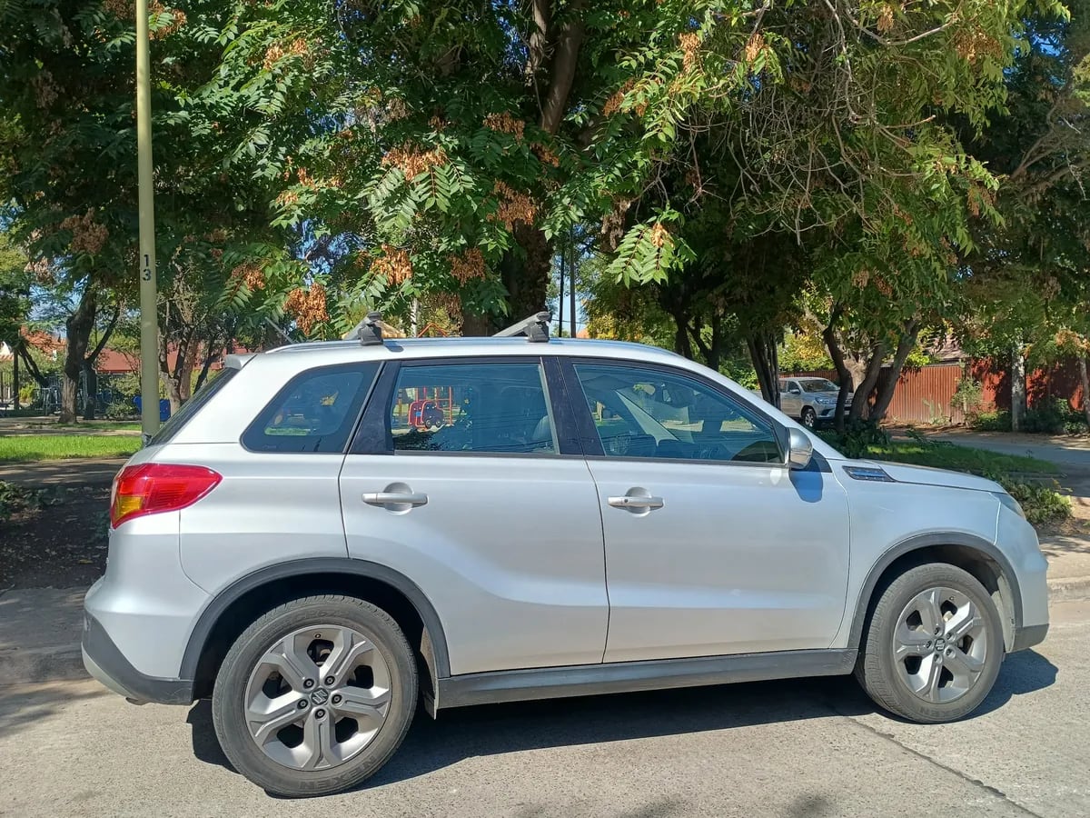 SUZUKI VITARA 1.6 N Limited (bi-Tono) Mt 4x4 año 2017