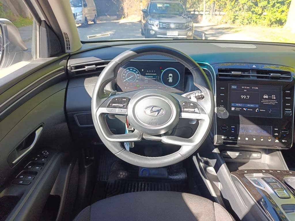 Hyundai Tucson Híbrido año 2023