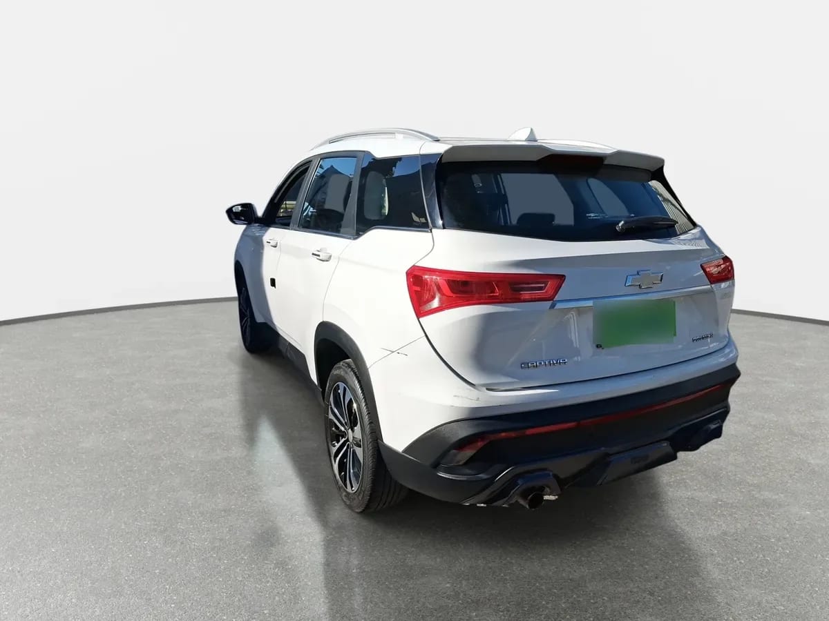 Chevrolet Captiva 1.5t Premier Fwd Cvt At 5p año 2023