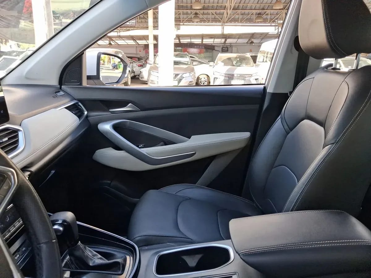 Chevrolet Captiva 1.5t Premier Fwd Cvt At 5p año 2023