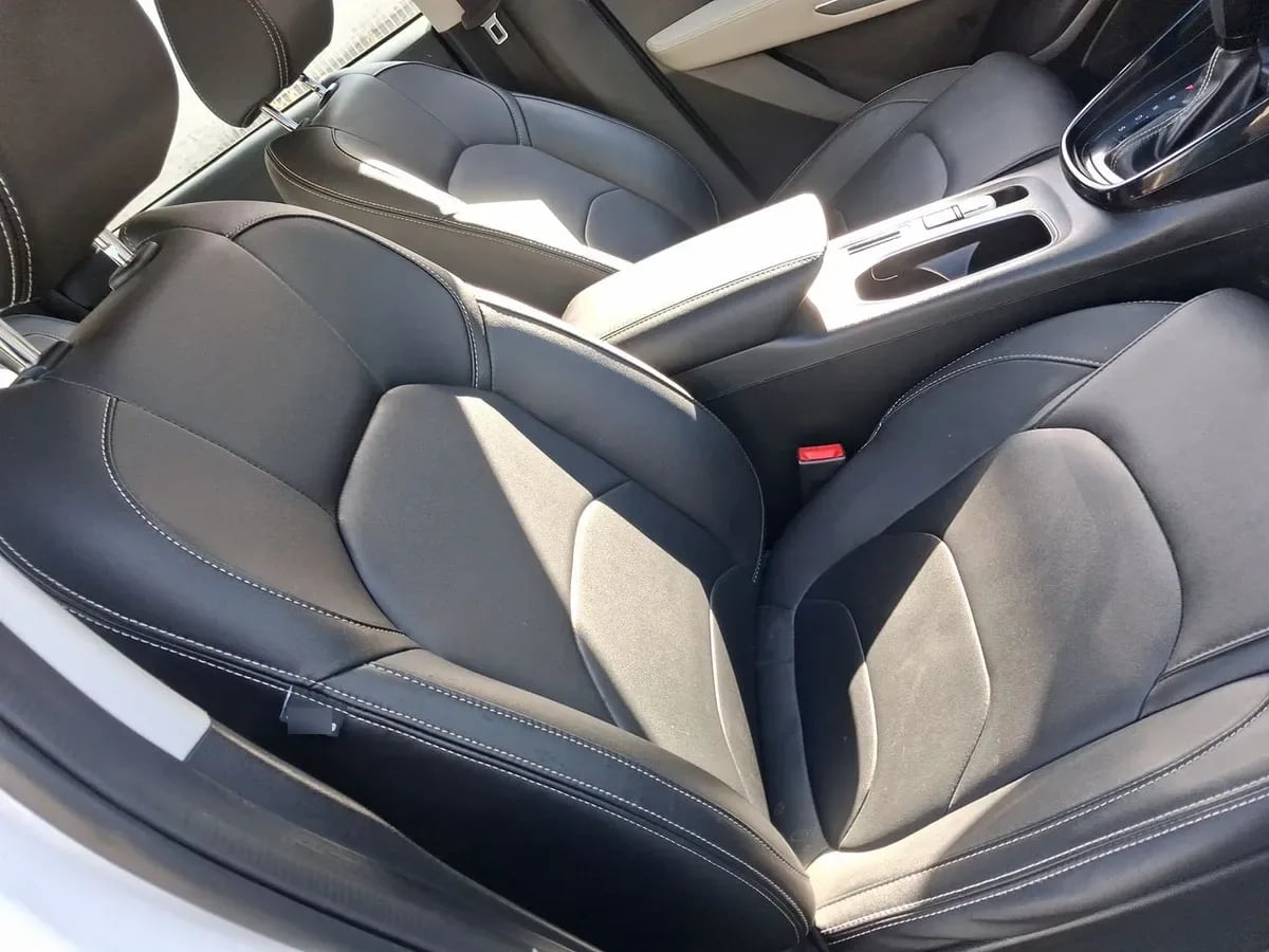 Chevrolet Captiva 1.5t Premier Fwd Cvt At 5p año 2023