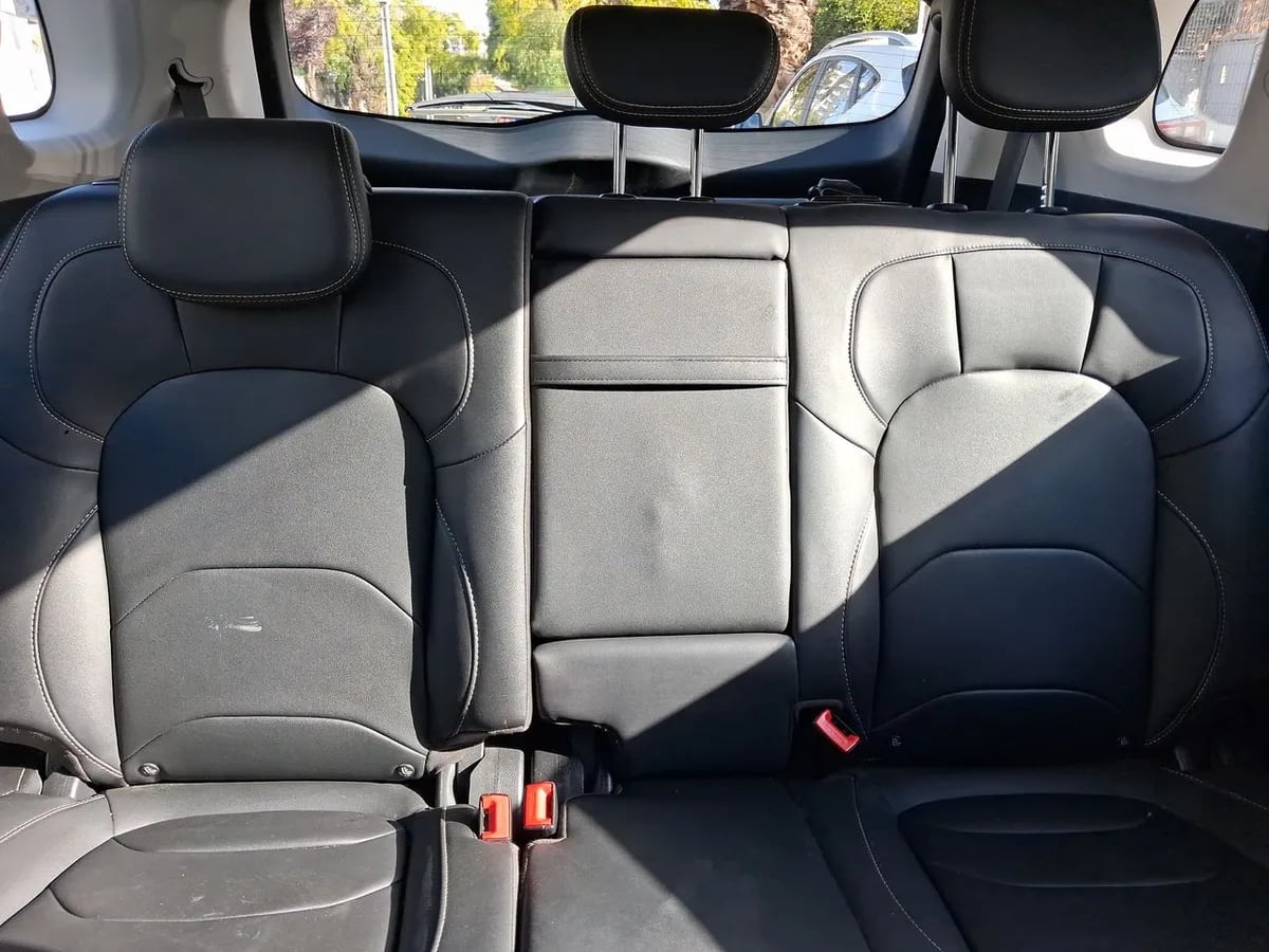 Chevrolet Captiva 1.5t Premier Fwd Cvt At 5p año 2023