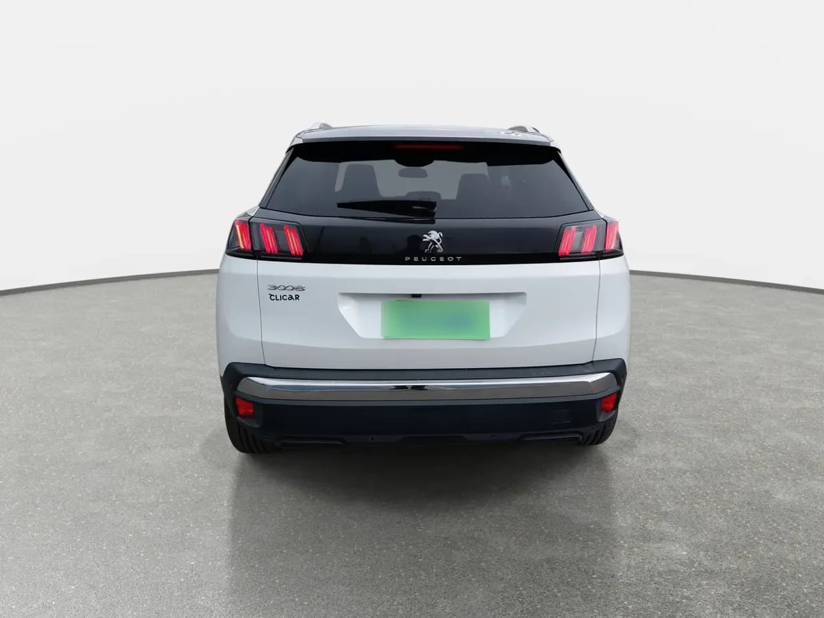 Peugeot 3008 1.5 Allure Pack Bluehdi 130 4x2 Eat8 5p año 2024