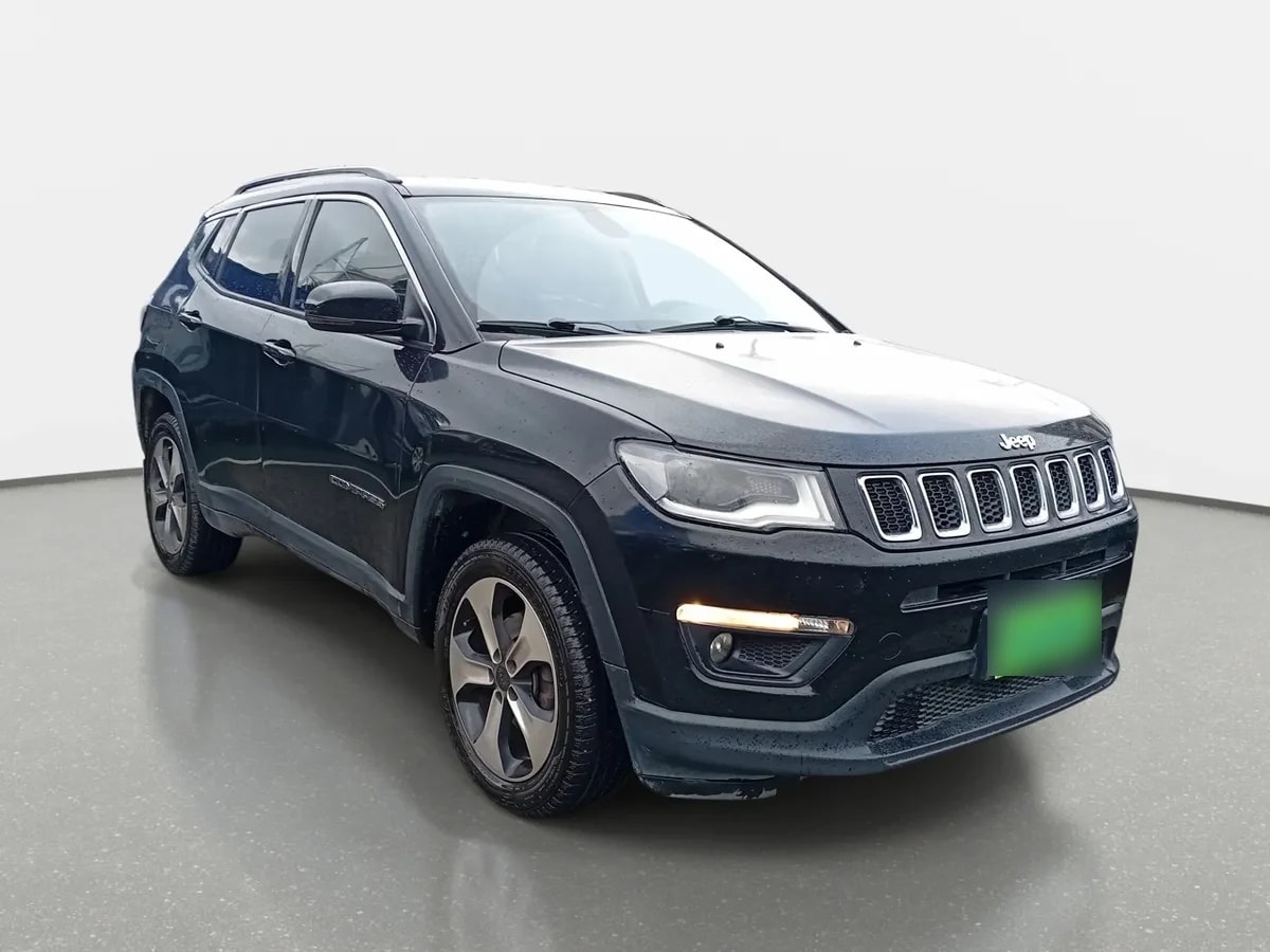 Jeep Compass 2.4 Longitude 4x4 Radio 7 9at 5p año 2019