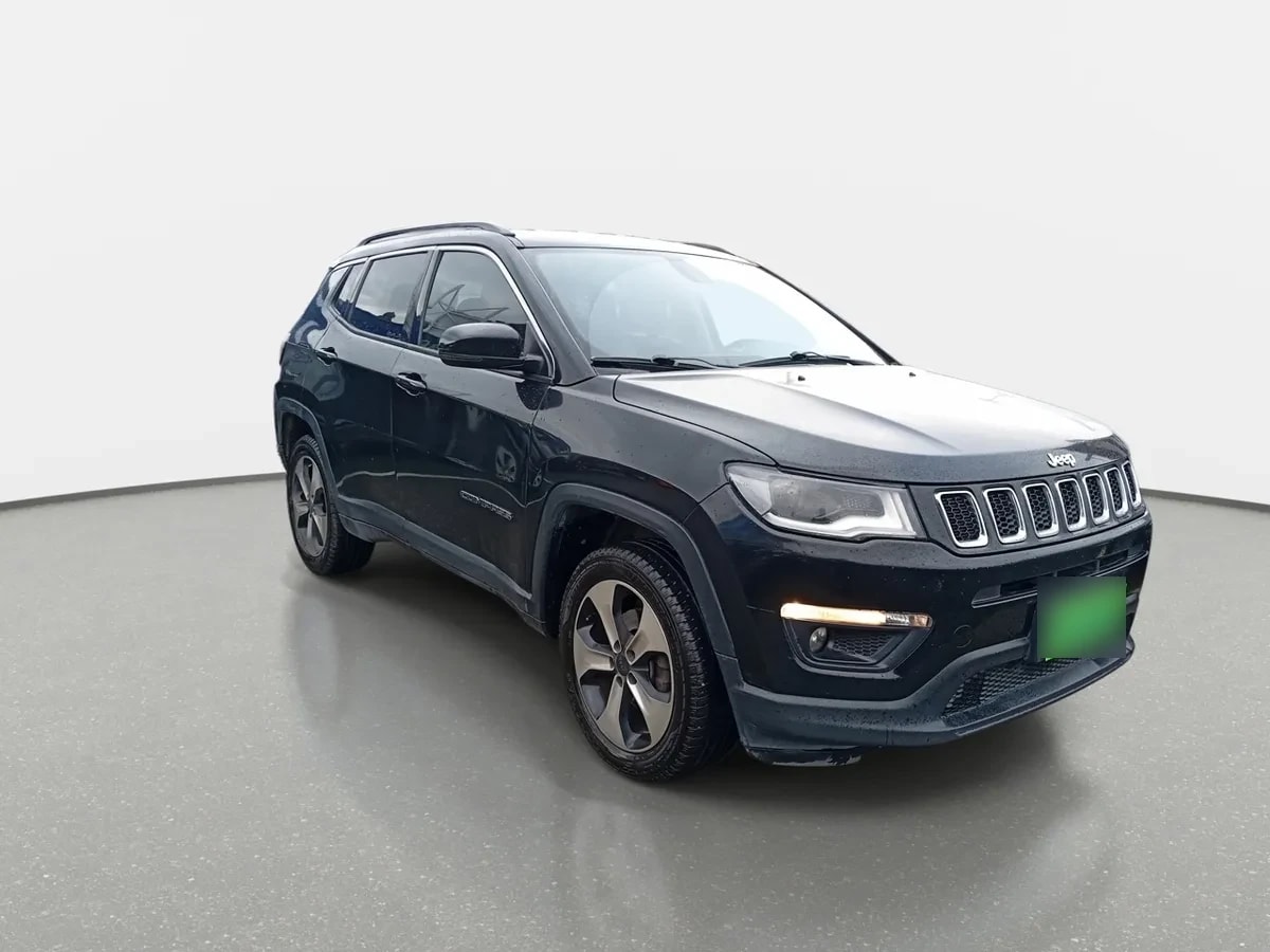 Jeep Compass 2.4 Longitude 4x4 Radio 7 9at 5p año 2019