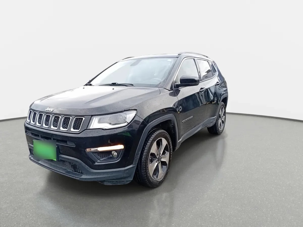 Jeep Compass 2.4 Longitude 4x4 Radio 7 9at 5p año 2019