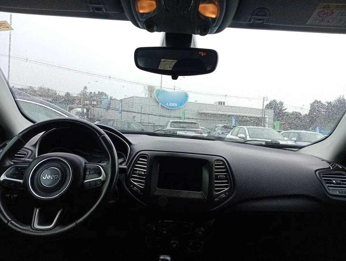 Jeep Compass 2.4 Longitude 4x4 Radio 7 9at 5p año 2019
