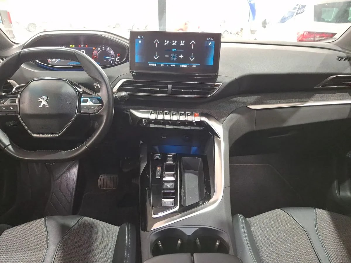 Peugeot 3008 1.6 Allure Pack Thp 165 4x2 Eat6 5p año 2024