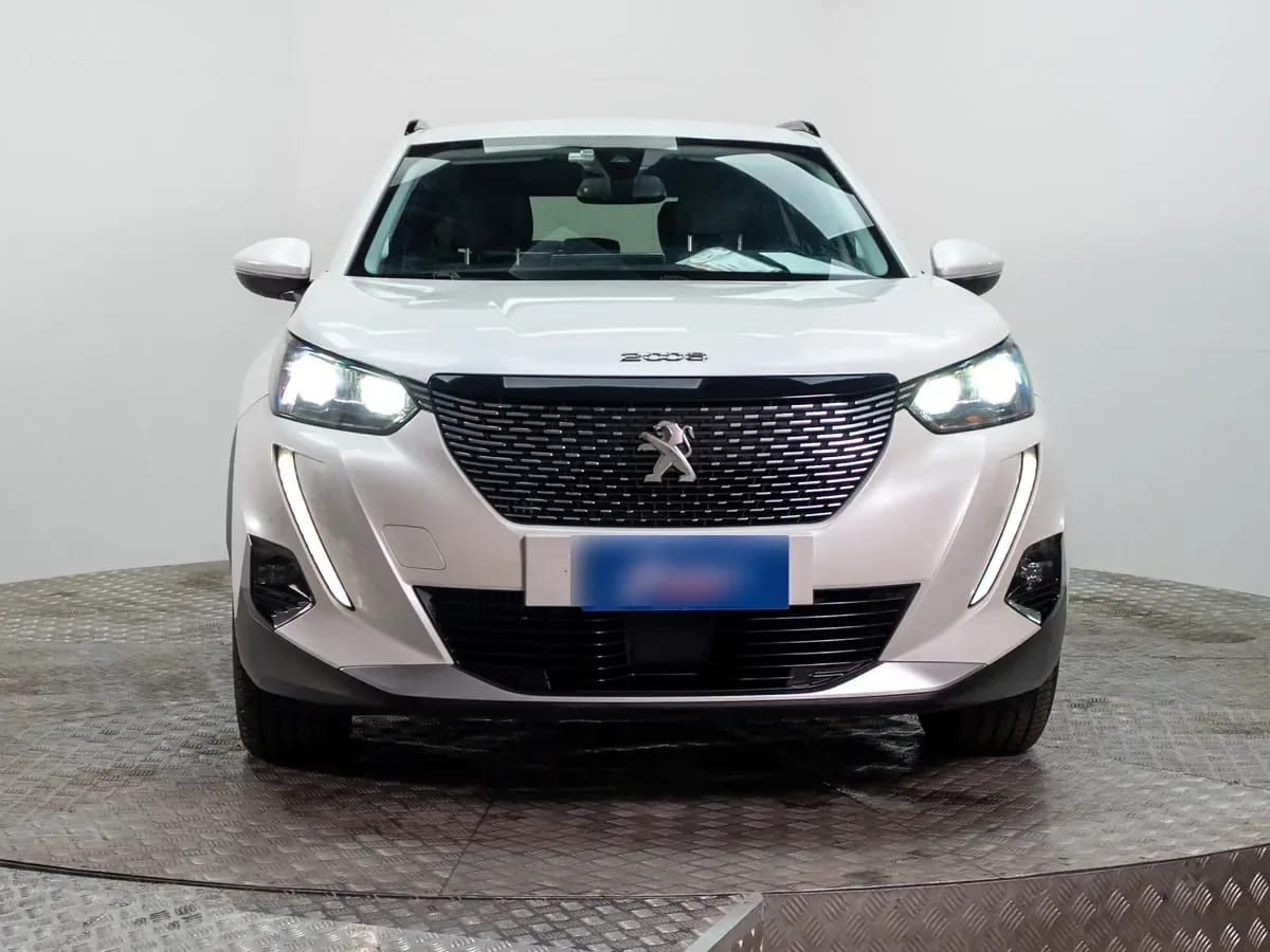 Peugeot Nuevo 2008 2008 1.2 Allure Pack Puretech 130 At año 2021