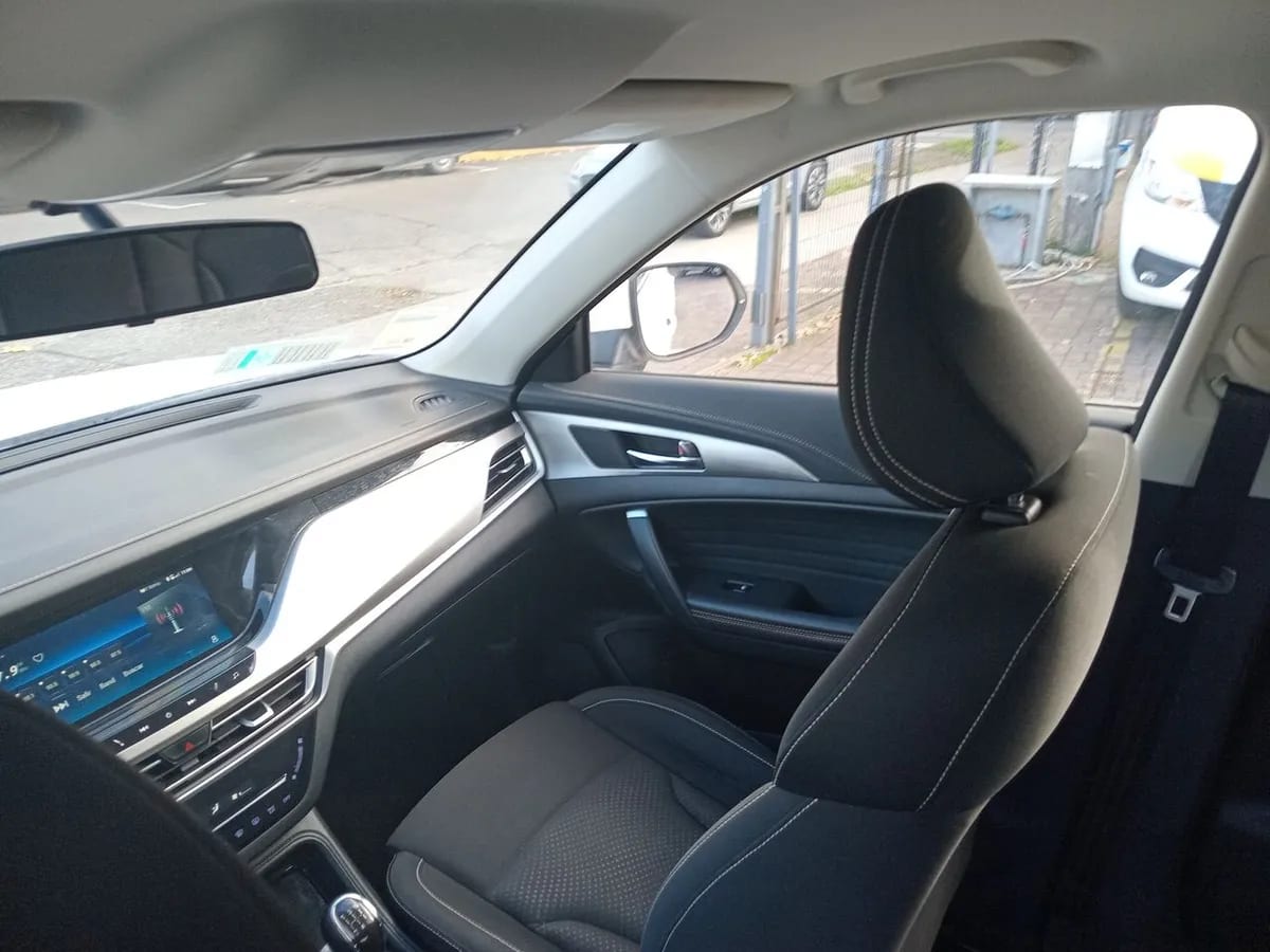 Changan Cs35 Plus 1.6 Comfort 4x2 Mt 5p año 2024